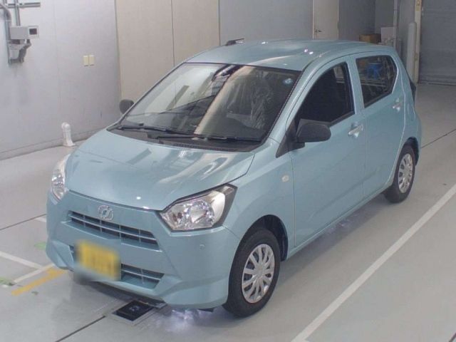 3184 Daihatsu Mira e s LA350S 2022 г. (CAA Chubu)